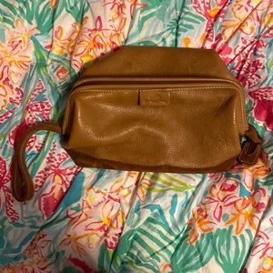 2/$25 Tommy Bahama Toiletry Bag